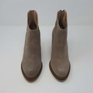 Steve Madden Shrines Ankle Bootie, SIze 8.5